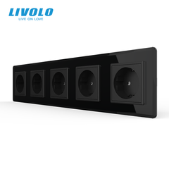 Розетка п'ятимісна з заземленням Livolo