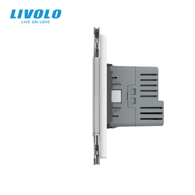 Сенсорный выключатель LIVOLO с розеткой